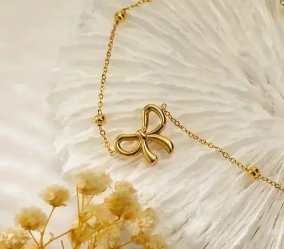 Valentine Gift for Girlfriend Bow Necklace Set for Women Stylish Pendant Choker for Women Adjustable Necklace Jewelry Neck Chain Locket Girls Accessories for Gift Bow Knot Design Jewellery