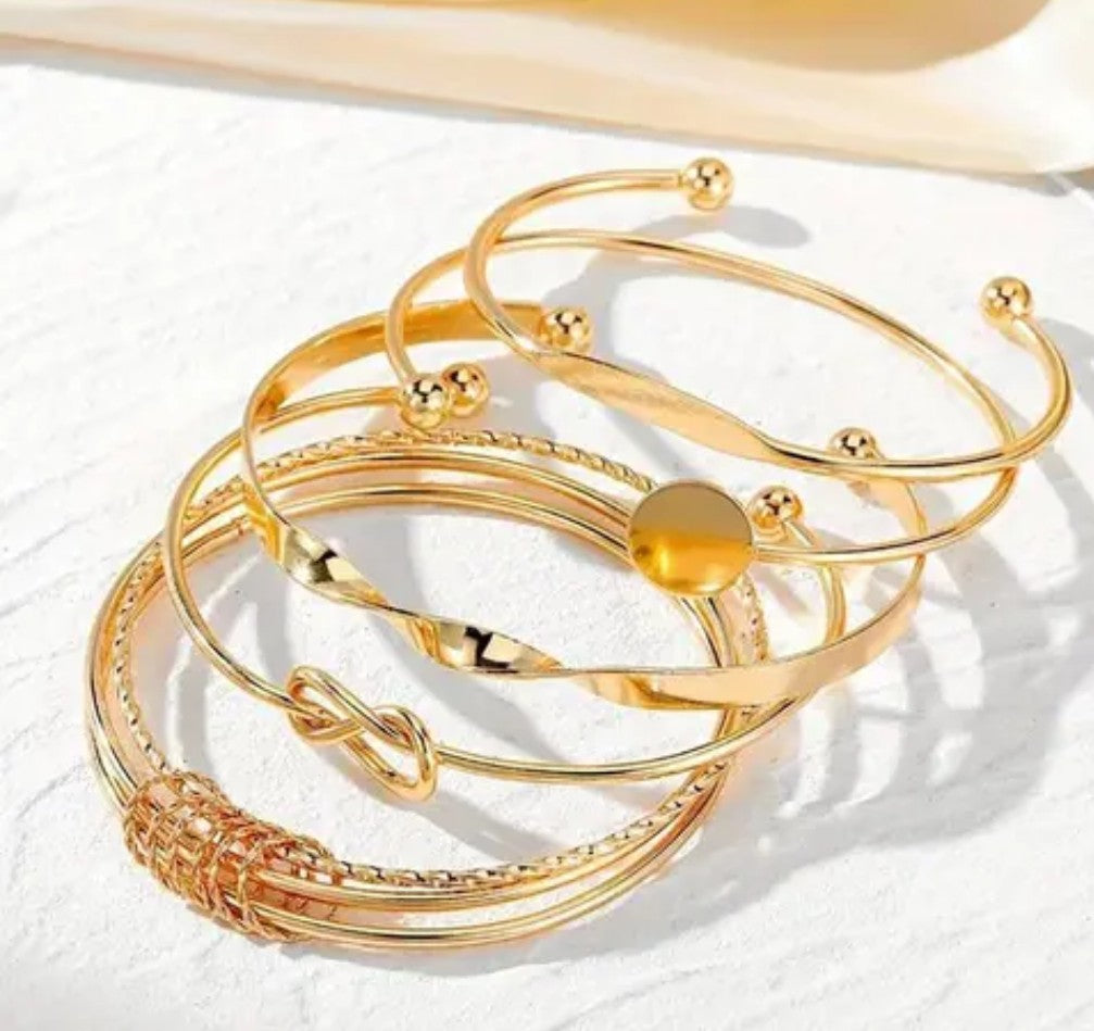 Gold Plated Set Of 5 Charm Bracelet for Women And Girls